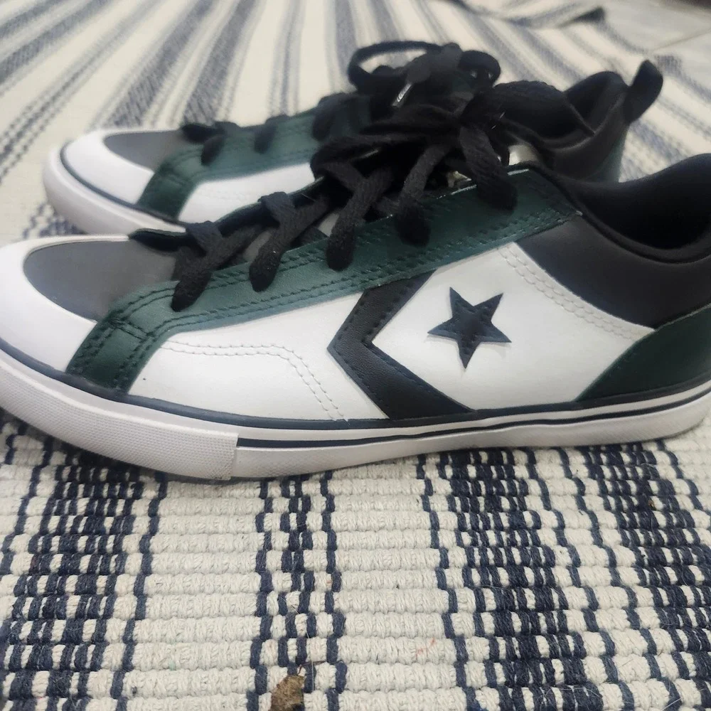 Converse Star Player 76 Kids Shoes White Green Black Leather A09331C Size 6Y